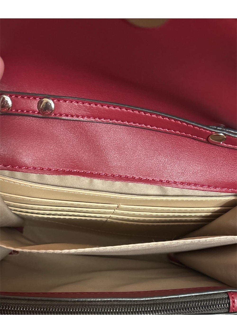 🎉BOGO 1/2 🎉Nine West Black Clutch with Burgundy Strap Accent - Picture 4 of 4